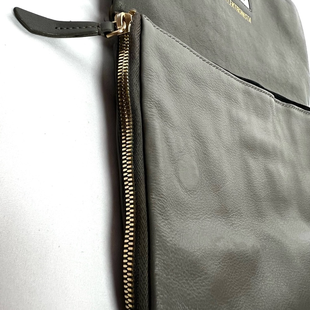 KNOMO London Elektronista Leather Tech Organizer Crossbody Bag Travel Work - Picture 4 of 14
